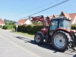 Photo paysage et monuments, Brévillers - le tracteur