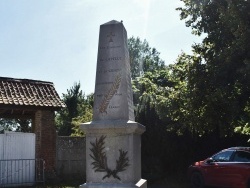 Photo paysage et monuments, Capelle-lès-Hesdin - le monument aux morts