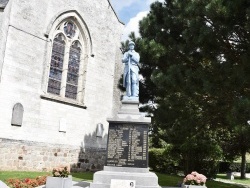 Photo paysage et monuments, Caucourt - le Monument Aux Morts