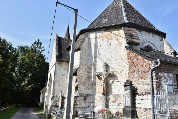 Photo Cavron-Saint-Martin - église saint Walloy