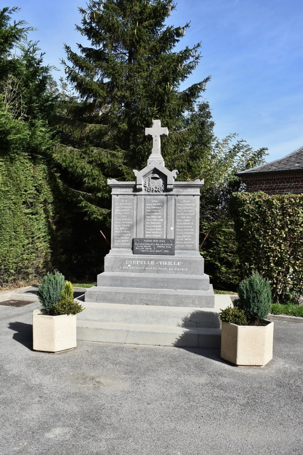 Photo Coupelle-Vieille - le Monument Aux Morts