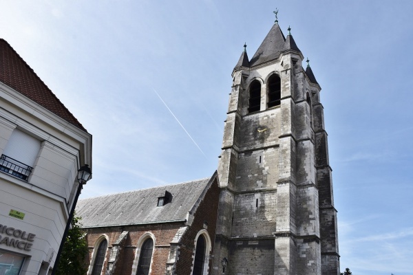 Photo Courrières - église saint Piat