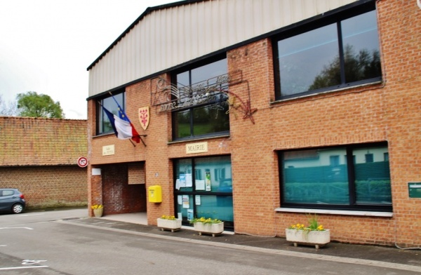 Photo Créquy - La Mairie