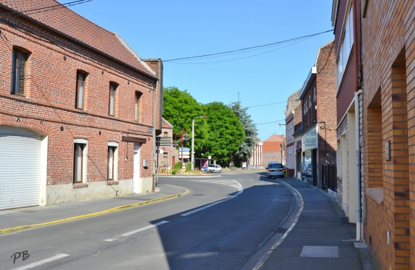 Photo Dourges - Le Village