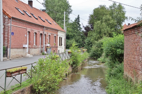 Photo Enquin-les-Mines - le village