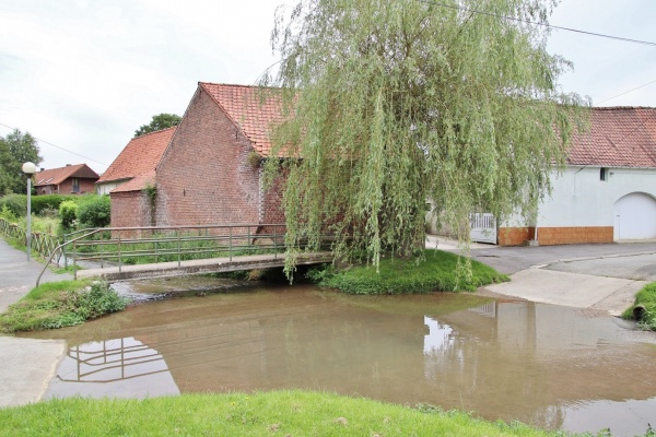 Photo Enquin-les-Mines - le village