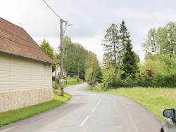 Photo paysage et monuments, Enquin-sur-Baillons - Le Village