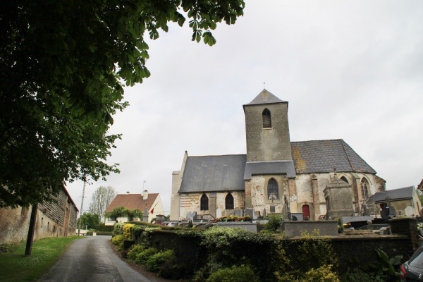 Photo Enquin-sur-Baillons - église St sylvestre