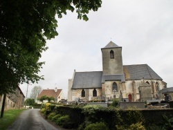 Photo paysage et monuments, Enquin-sur-Baillons - église St sylvestre