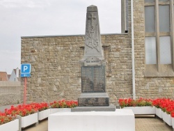 Photo paysage et monuments, Équihen-Plage - le monument aux morts