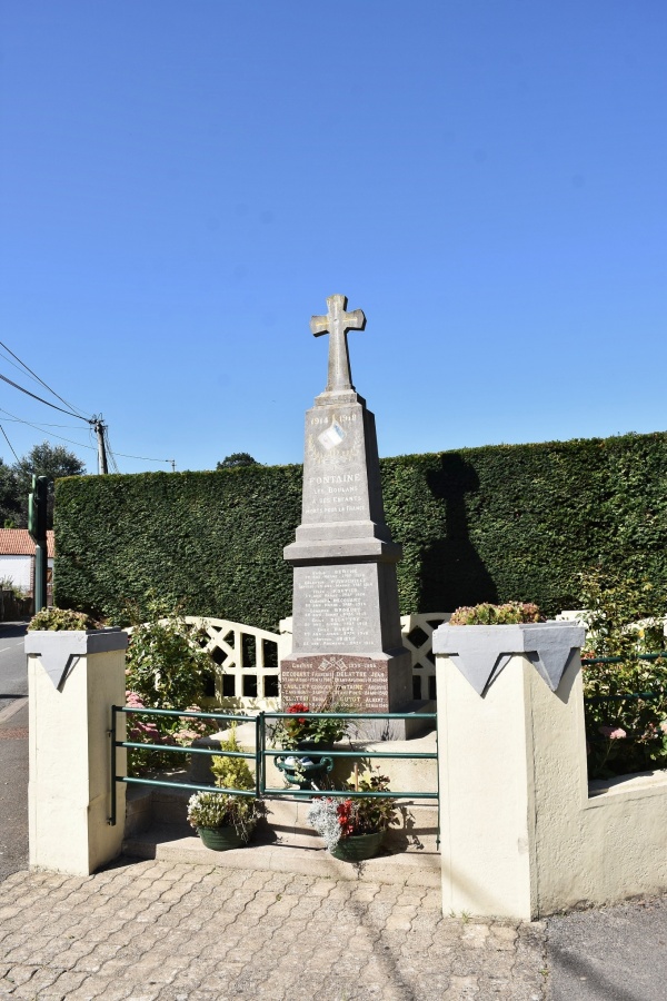 Photo Fontaine-lès-Boulans - le monument aux morts