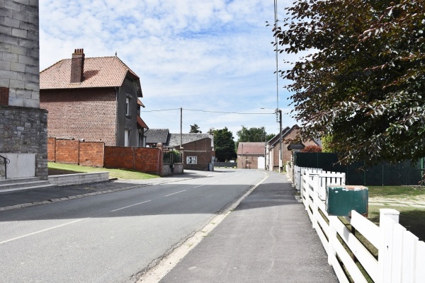 Photo Fontaine-lès-Croisilles - le village