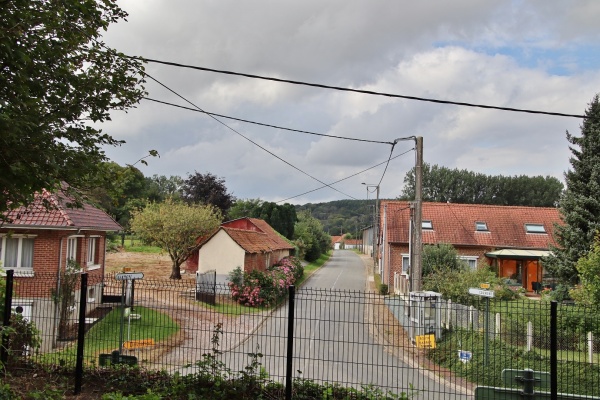 Photo Fontaine-l'Étalon - le village