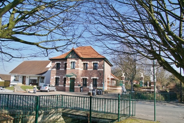 Photo Fouquières-lès-Béthune - le Village