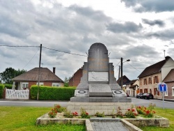 Photo paysage et monuments, Fresnes-lès-Montauban - Monument aux Morts