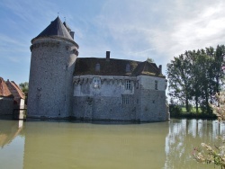 Photo paysage et monuments, Fresnicourt-le-Dolmen - le Château olhain