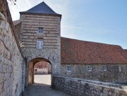 Photo paysage et monuments, Fresnicourt-le-Dolmen - le Château olhain