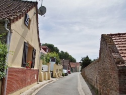 Photo paysage et monuments, Fresnicourt-le-Dolmen - le Village