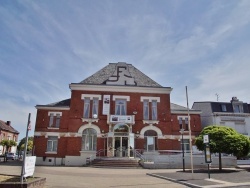 Photo paysage et monuments, Grenay - La Mairie