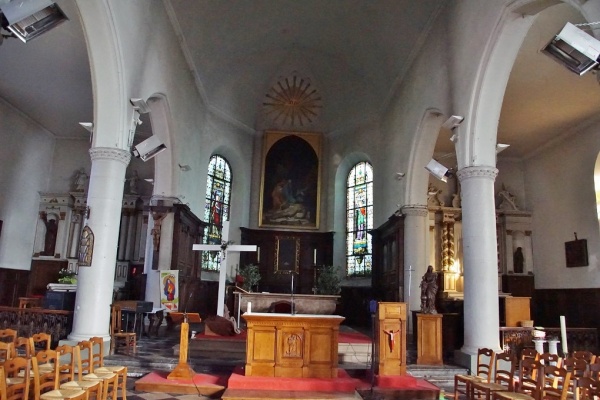 Photo Guînes - église Sainte Jeanne d'Arc