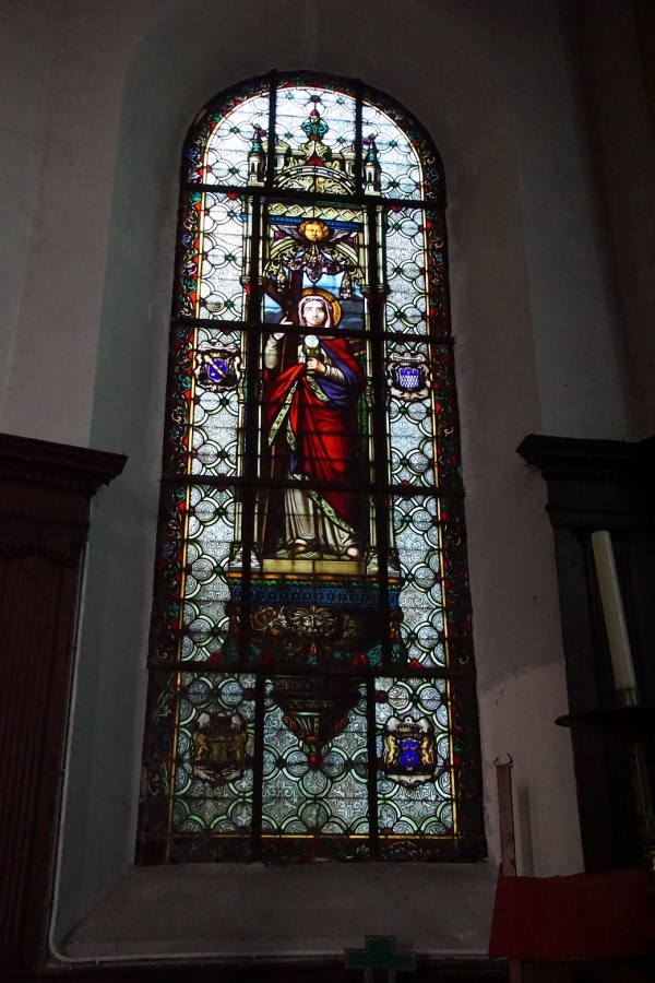 Photo Guînes - église Sainte Jeanne d'Arc