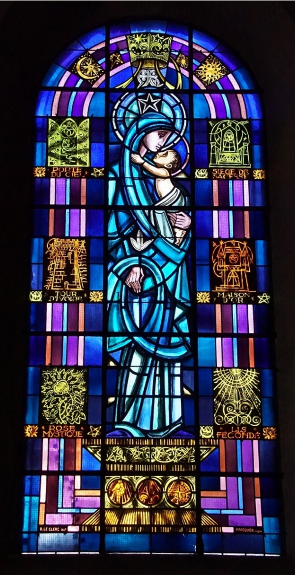 Photo Guînes - église Sainte Jeanne d'Arc