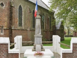 Photo paysage et monuments, Halinghen - le monument aux morts