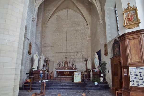 Photo Ham-en-Artois - église Saint Sauveur