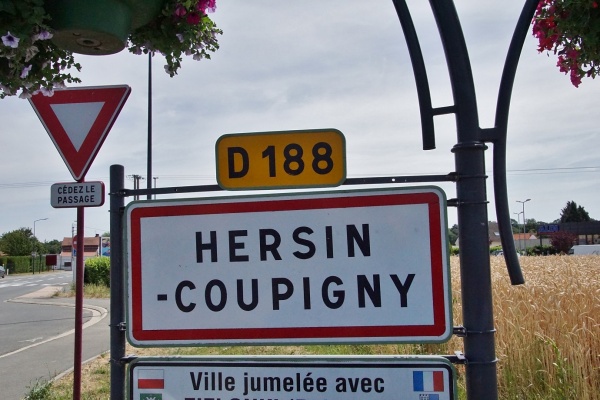 Photo Hersin-Coupigny - Hersin-Coupigny (62530)