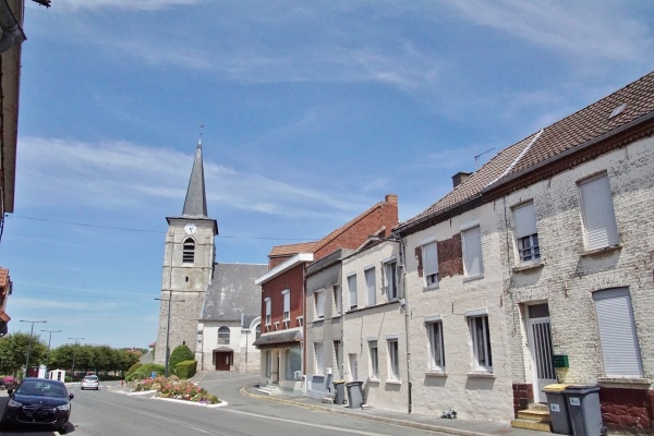 Photo Hersin-Coupigny - église Saint Martin et Village