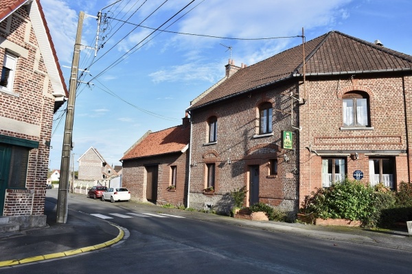 Photo Izel-lès-Équerchin - le Village