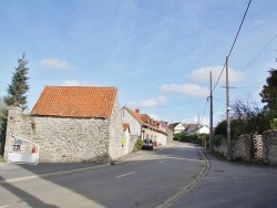 Photo paysage et monuments, Maninghen-Henne - le village