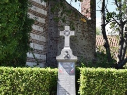 Photo paysage et monuments, Mazinghem - le Monument Aux Morts