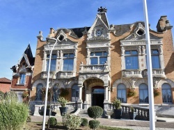 Photo paysage et monuments, Méricourt - La Mairie