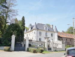 Photo paysage et monuments, Montcavrel - le château