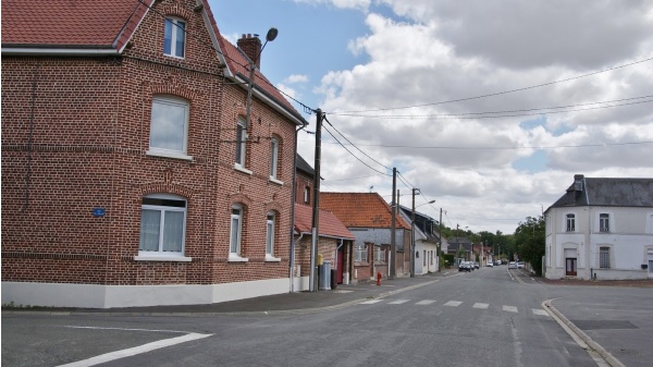 Photo Plouvain - le Village