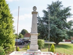 Photo paysage et monuments, Quercamps - le monument aux morts
