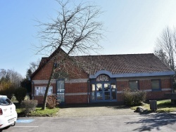 Photo paysage et monuments, Quernes - la Mairie