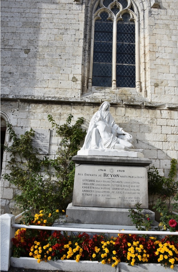 Photo Royon - le Monument Aux Morts