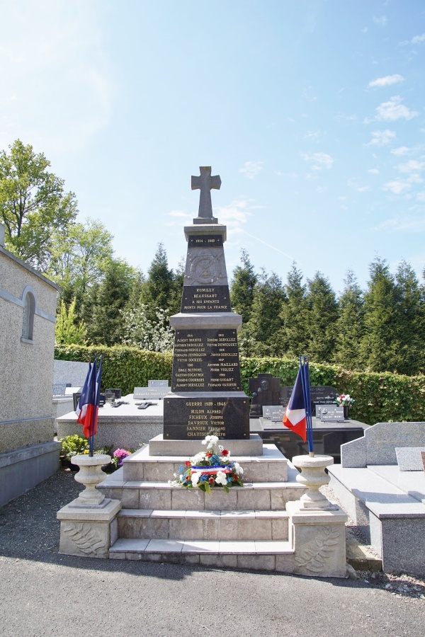 Photo Rumilly - le monument aux morts