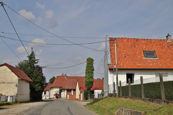 Photo Sains-lès-Fressin - le village