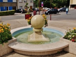 Photo paysage et monuments, Saint-Léonard - la Fontaine