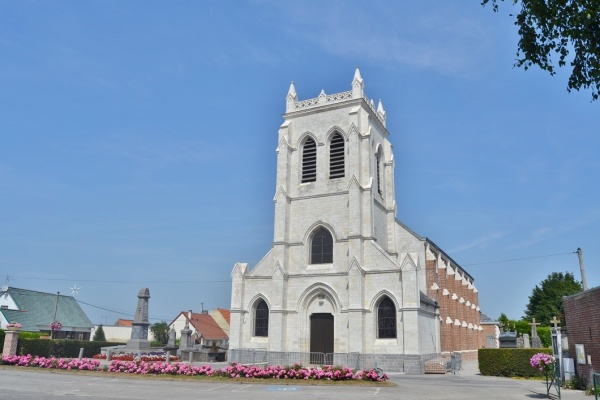 Photo Tilques - église Sacré cœur