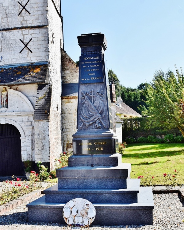 Photo Tortefontaine - Monument-aux-Morts