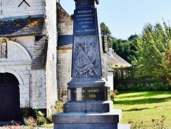 Photo paysage et monuments, Tortefontaine - Monument-aux-Morts