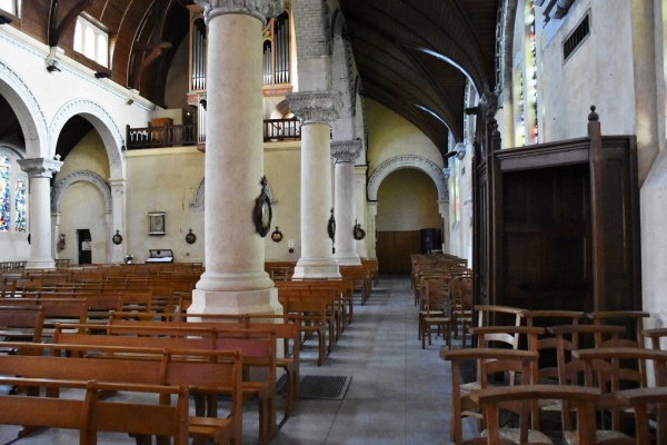 Photo Le Touquet-Paris-Plage - église Sainte Jeanne d'Arc