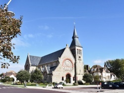 Photo paysage et monuments, Le Touquet-Paris-Plage - église Sainte Jeanne d'Arc