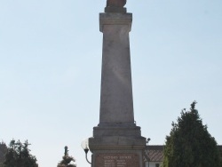 Photo paysage et monuments, Vendin-le-Vieil - le monument aux morts