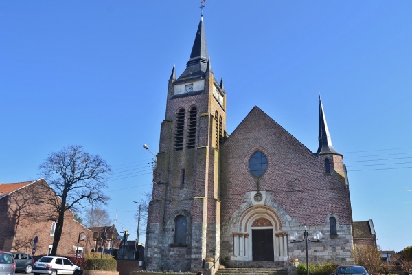 Photo Vermelles - église Saint-Pierre