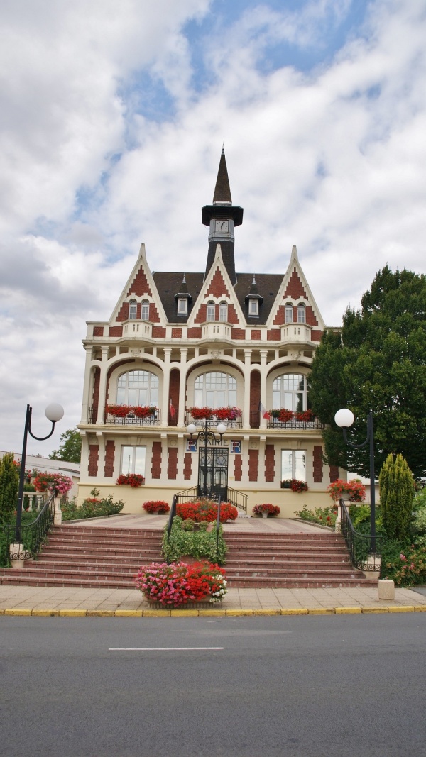 Photo Vimy - la mairie